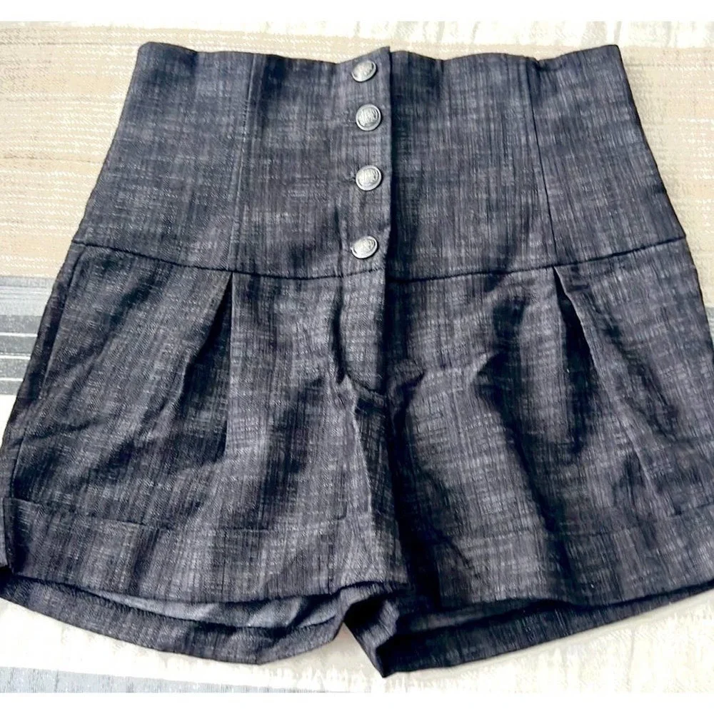 HAVE,High-Waisted,Button-Front Shorts, Excellent Condition, Size large
